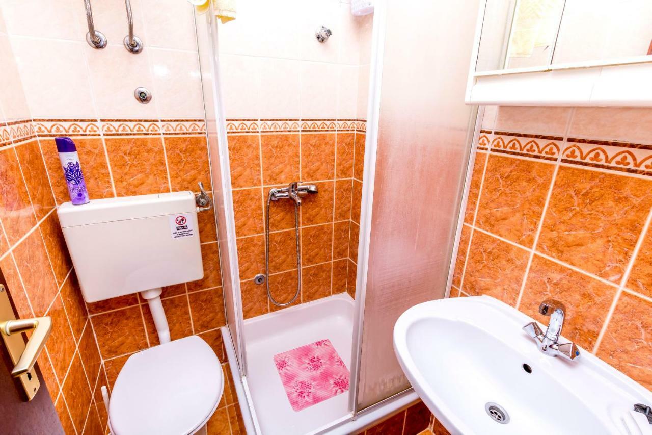 Apartments Bozo Ražanj المظهر الخارجي الصورة