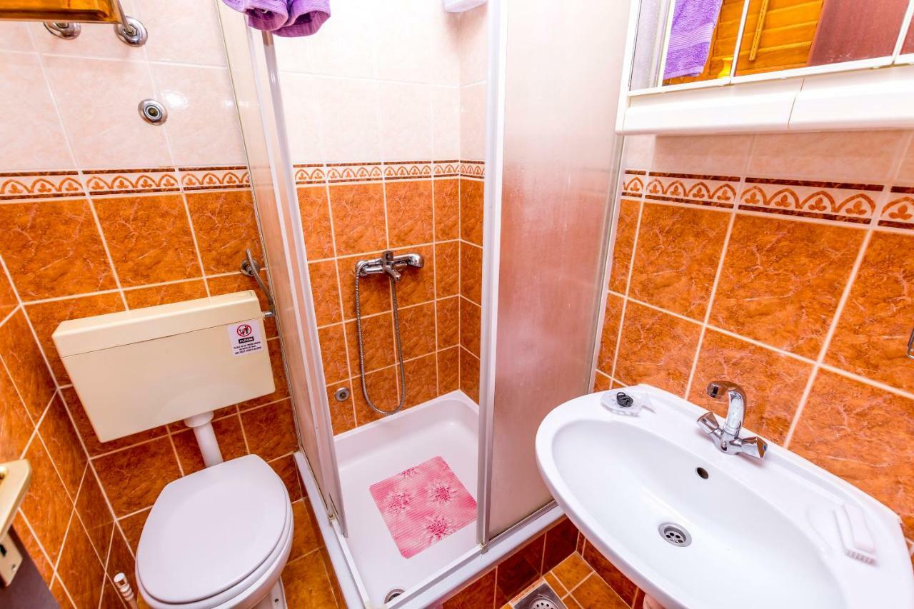 Apartments Bozo Ražanj المظهر الخارجي الصورة